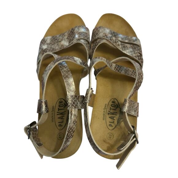 Women 41 10 Plakton Platform Wedge Sandals Shoes Strappy Leather Gold Print - Picture 5 of 8